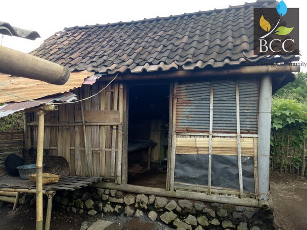 8 Rumah 2