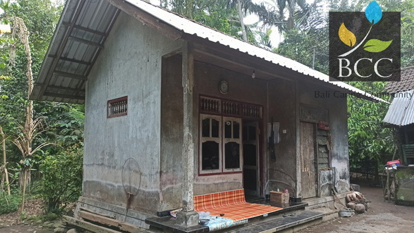 PHOTO 2 - Rumah Keponakan