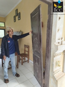 15 Pintu Kelas Rusak